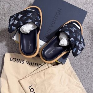 Louis Vuitton Black Monogram pillow mule 35